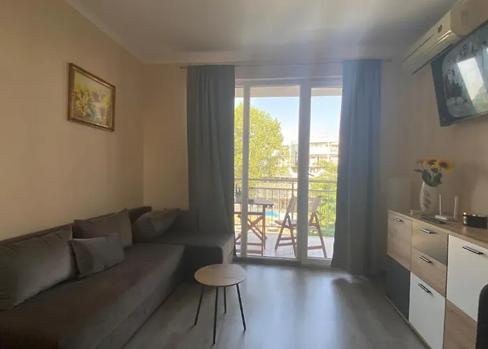 Bratanov Vip Vision Apartment