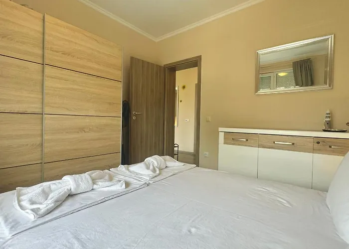 Bratanov Vip Vision Sunny Beach