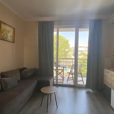 Bratanov Vip Vision Appartement