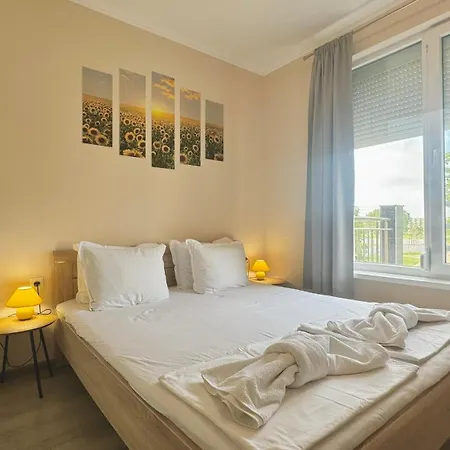 Appartement Bratanov Vip Vision Slantchev Briag