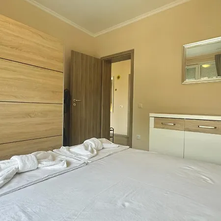 Bratanov Vip Vision Slantchev Briag