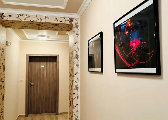 Bratanov Vip Vision 아파트 *